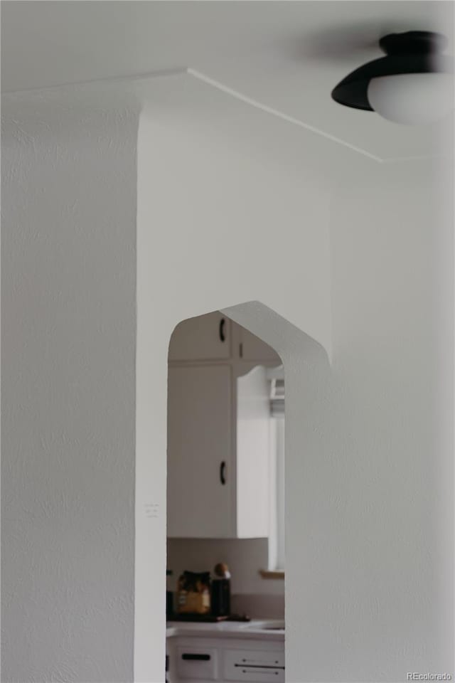 4422 W 27th Ave, Denver, CO 80212 - detailed view of arched walkways