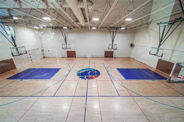 8626 Gold Peak Dr Unit B, Highlands Ranch, CO 80130 - view of basketball court with community basketball court