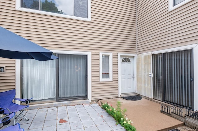 9675 E Kansas Cir Unit 48, Denver, CO 80247 - entrance to property with a patio area