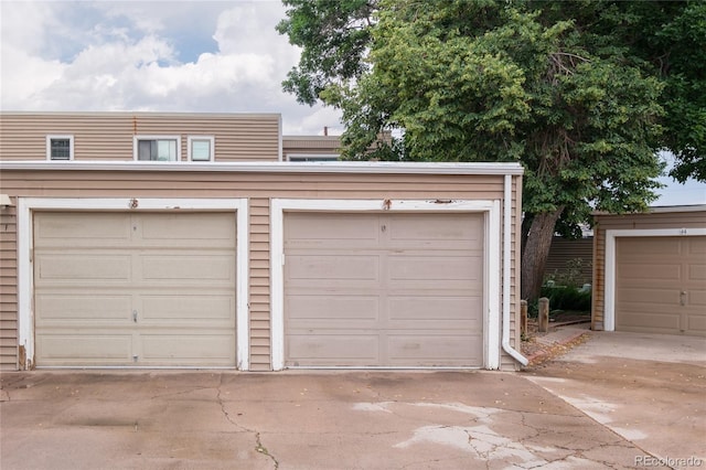 9675 E Kansas Cir Unit 48, Denver, CO 80247 - view of garage