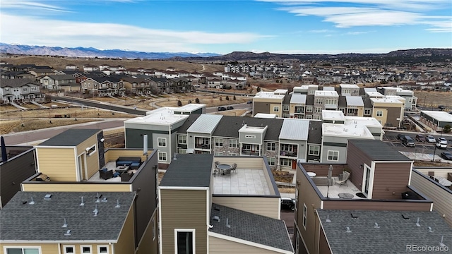 bird's eye view with a mountain view