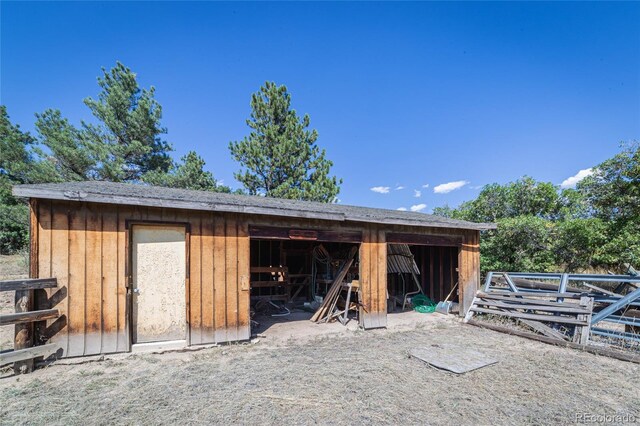 view of outbuilding