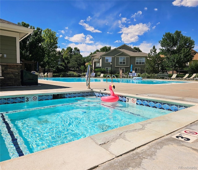 3862 E 127th Ln, Thornton, CO 80241 - view of community pool