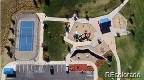 aerial view of property and surrounding area