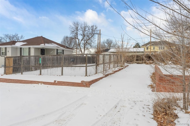 Listing photo 2 for 3391 N Madison St, Denver CO 80205