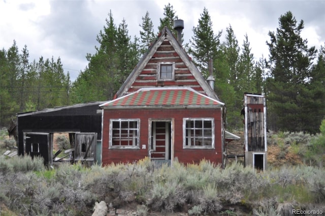 view of back of property