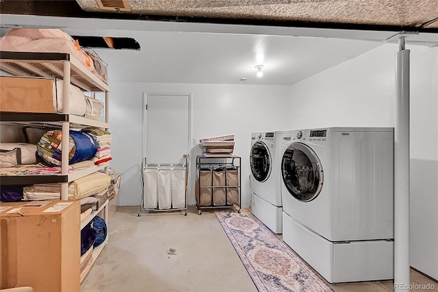 7439 S Depew St, Littleton, CO 80128 - laundry room featuring washer and dryer