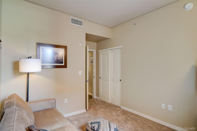1975 Grant St Unit 501, Denver, CO 80203 - living room with carpet and baseboards