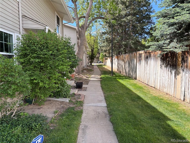1967 S Oakland Way, Aurora, CO 80014 - view of yard