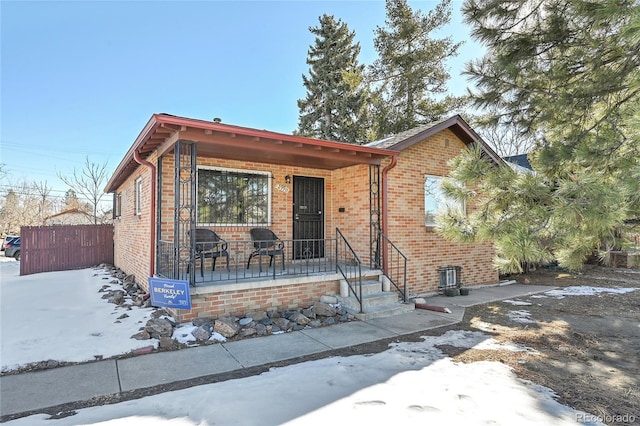 view of front of house with covered porch