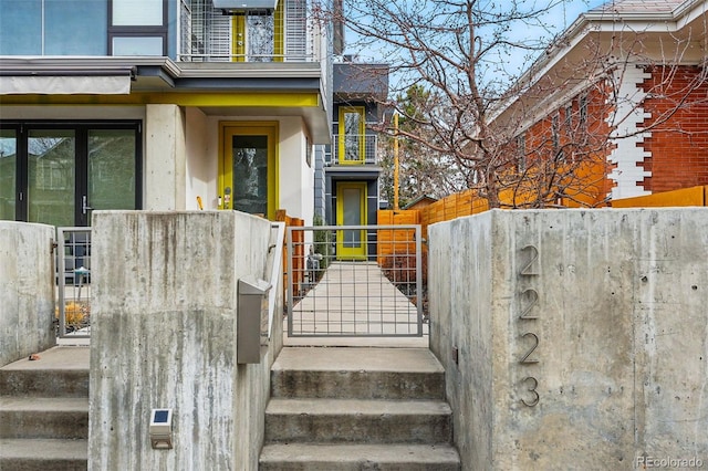 2223 W 34th Ave, Denver, CO 80211 - property entrance featuring a gate