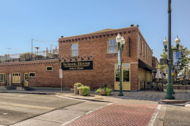 view of building exterior