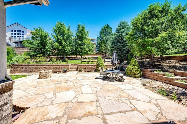 24036 E Kettle Pl, Aurora, CO 80016 - view of patio / terrace featuring outdoor dining space