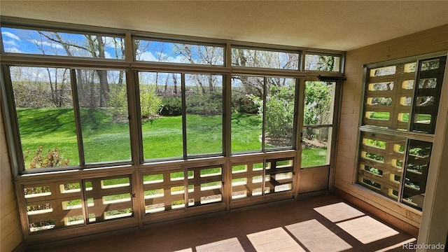 view of unfurnished sunroom