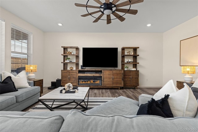 1061 S De Gaulle Ct, Aurora, CO 80018 - living room featuring a ceiling fan, wood finished floors, and recessed lighting