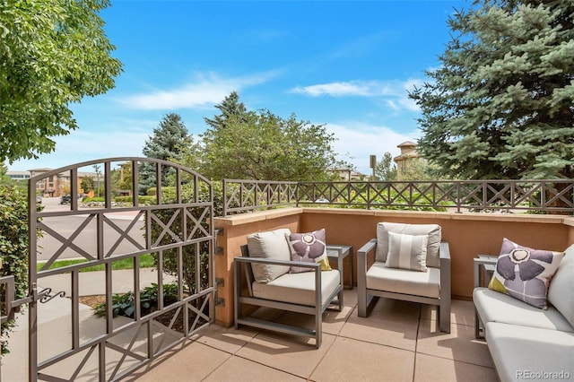 balcony featuring an outdoor living space