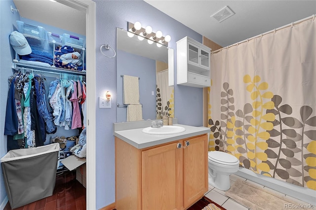 2850 Aurora Ave Unit 301, Boulder, CO 80303 - bathroom featuring vanity, wood finished floors, and a shower with shower curtain