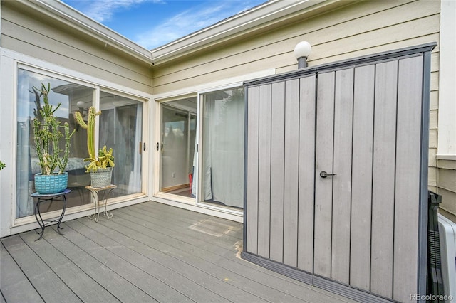 2850 Aurora Ave Unit 301, Boulder, CO 80303 - view of wooden deck