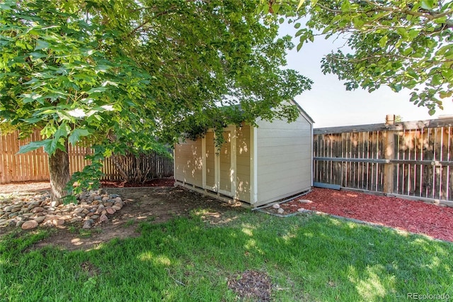 4483 S Fundy St, Centennial, CO 80015 - fenced backyard featuring a shed