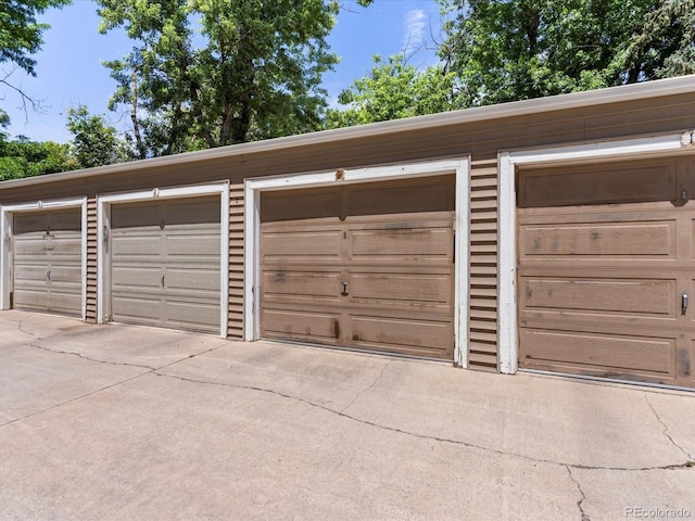 9696 E Kansas Cir Unit 2, Denver, CO 80247 - view of garage