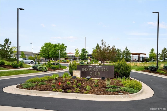 23421 E Rockinghorse Pkwy, Aurora, CO 80016 - view of community sign