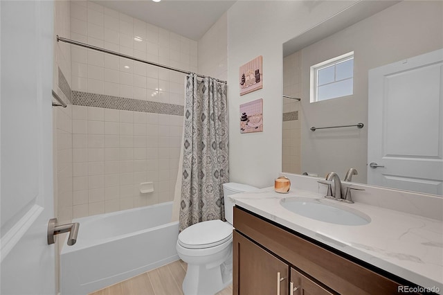 6639 S Vandriver Way, Aurora, CO 80016 - full bath featuring vanity and shower / bath combo with shower curtain