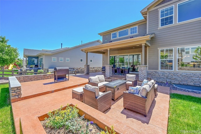 6639 S Vandriver Way, Aurora, CO 80016 - view of patio with outdoor lounge area and outdoor dining area