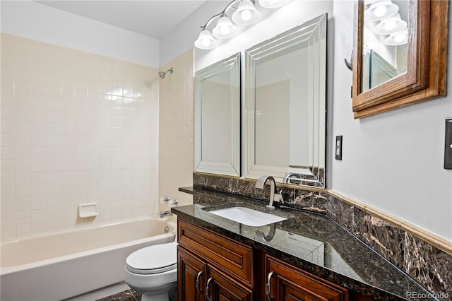 8725 Meadowlark Cir, Highlands Ranch, CO 80126 - full bath featuring vanity and bathing tub / shower combination