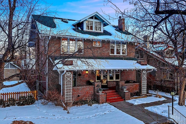 view of front facade with covered porch