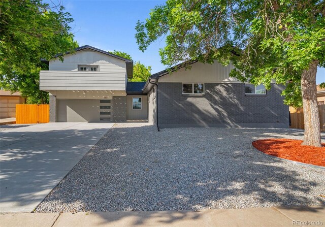 view of front facade featuring a garage