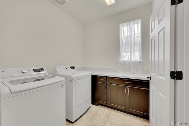 6335 E 143rd Dr, Thornton, CO 80602 - laundry area featuring washing machine and dryer