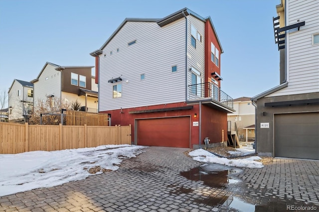 view of front of house with a garage