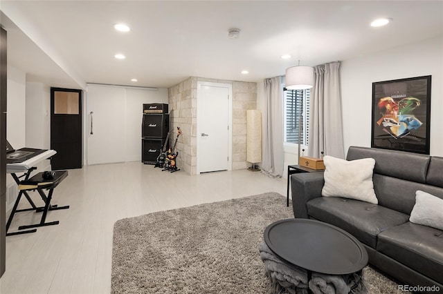 62 Jasmine St, Denver, CO 80220 - living room with recessed lighting