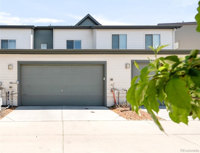 5025 Central Park Blvd, Denver, CO 80238 - multi unit property with driveway and a garage