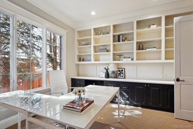 office area with crown molding