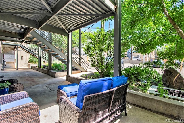 view of patio with outdoor lounge area