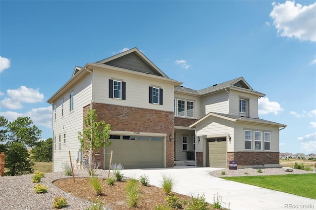 view of front facade with a garage