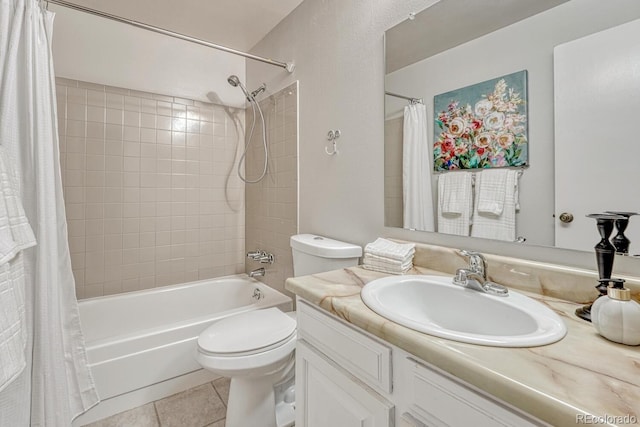 3317 S Elkhart St, Aurora, CO 80014 - full bath featuring vanity, shower / tub combo with curtain, and tile patterned floors