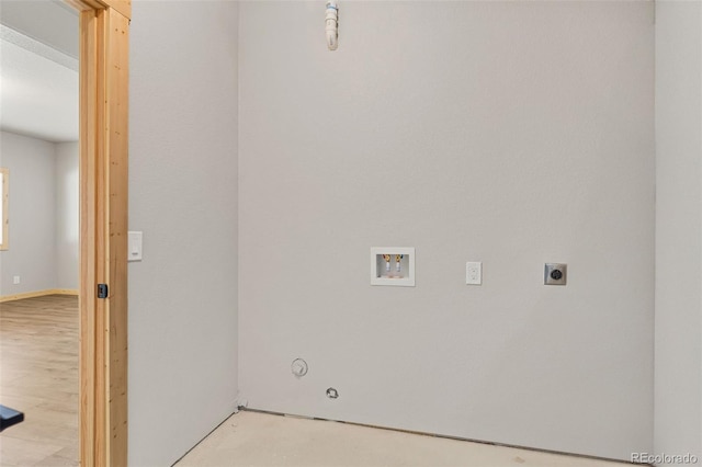 clothes washing area with hookup for a gas dryer, hookup for a washing machine, and hookup for an electric dryer