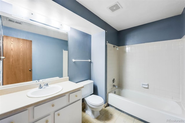 4896 S Dudley St Unit 4-7, Littleton, CO 80123 - bathroom with toilet, vanity, and bathing tub / shower combination