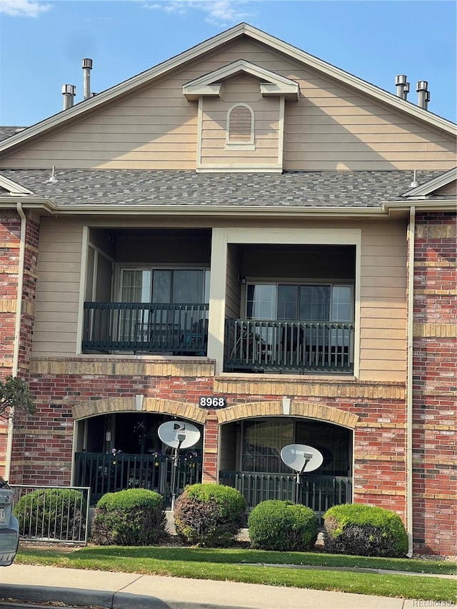 8968 Fox Dr Unit 2-103, Denver, CO 80260 - photo 2