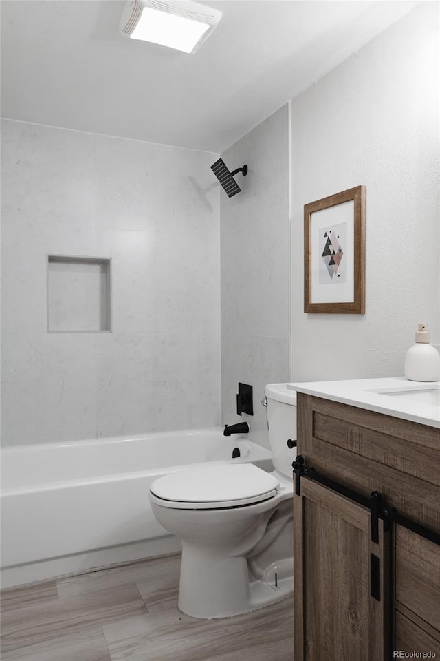 7395 E Eastman Ave Unit 202N, Denver, CO 80231 - full bath featuring toilet, shower / washtub combination, and vanity
