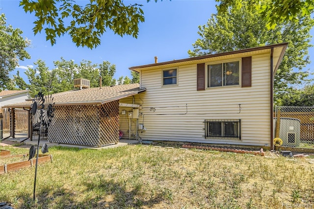15705 E Brown Ave, Aurora, CO 80013 - rear view of property with a patio
