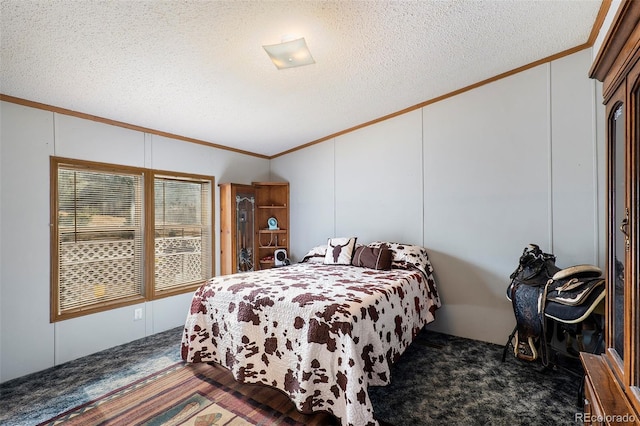 bedroom featuring crown molding, carpet flooring, and a textured ceiling