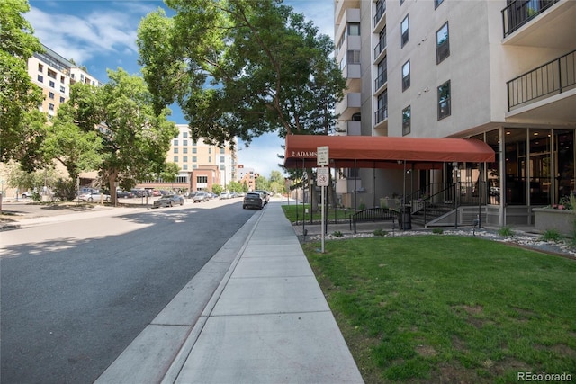 2 Adams St Unit 1504, Denver, CO 80206 - view of community featuring a lawn