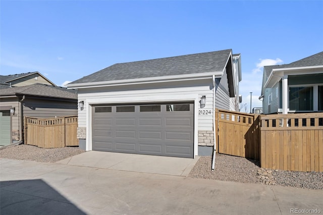 view of front facade with a garage