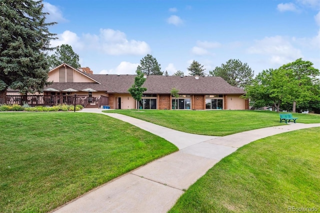 46 Douglas Dr, Broomfield, CO 80020 - single story home featuring a front lawn