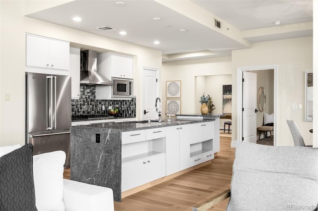 2001 Lincoln St Unit 3121, Denver, CO 80202 - photo 2