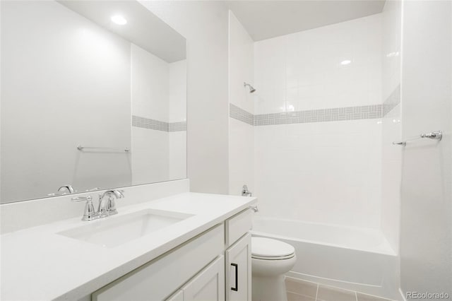 20968 E 60th Pl, Aurora, CO 80019 - bathroom with vanity, shower / bathtub combination, and tile patterned floors