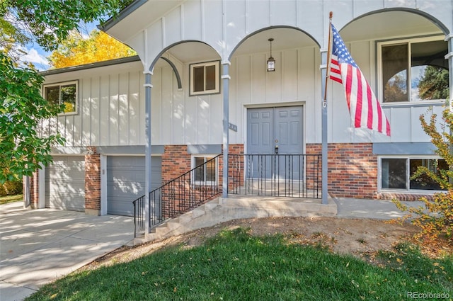 property entrance featuring a garage